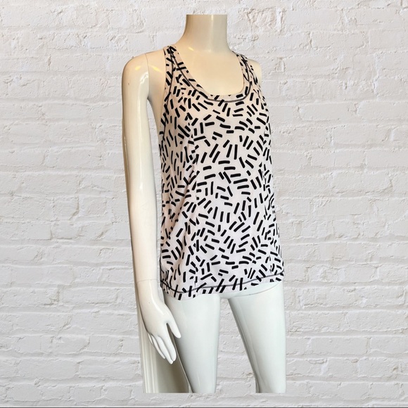 Lululemon Sea wheeze Singlet Bacteria - Picture 2 of 4